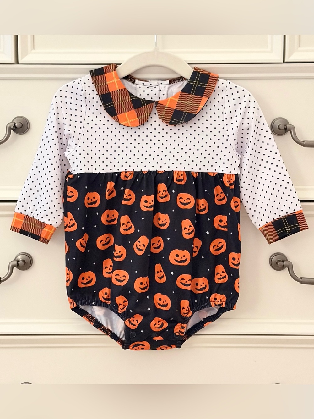 NWOT Abby & Evie Long Sleeve Pumpkin Bubble Size 6 Months